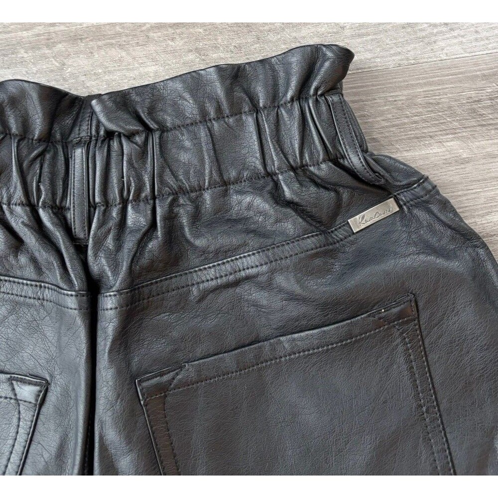 Kancan Black Faux Leather Paperbag Shorts Size M - Picture 6 of 7
